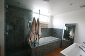 Enlarge photo 69