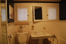Enlarge photo 32