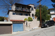 3957 Franklin Ave.