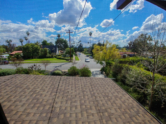 Enlarge photo 216