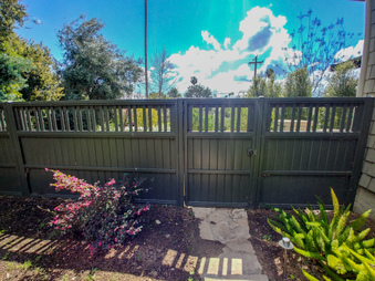 Enlarge photo 52