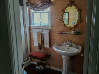 Enlarge photo 116