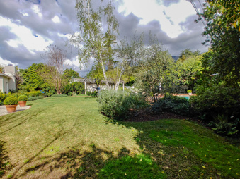 Enlarge photo 66