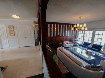 Enlarge photo 118