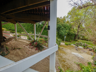 Enlarge photo 97