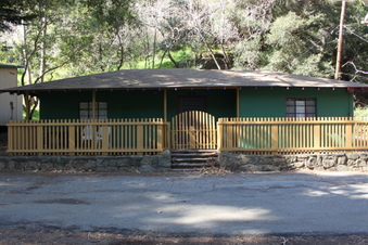 Enlarge photo 105