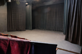Enlarge photo 11