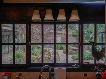 Enlarge photo 108