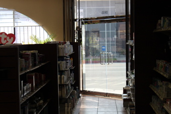 Enlarge photo 23