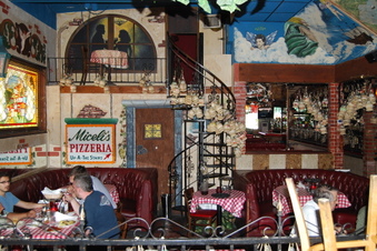 Enlarge photo 32