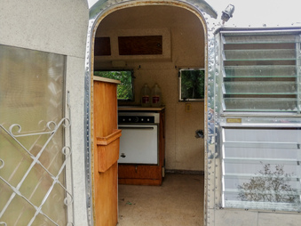 Enlarge photo 146