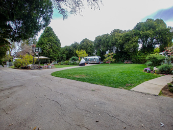 Enlarge photo 19