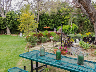 Enlarge photo 37