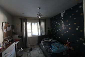Enlarge photo 33