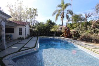 Enlarge photo 37