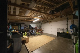 Enlarge photo 29