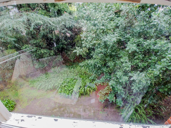 Enlarge photo 105