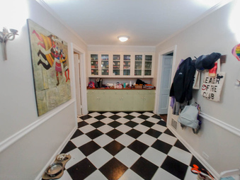 Enlarge photo 130