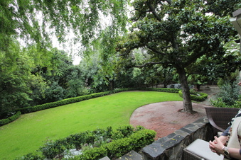 Enlarge photo 30