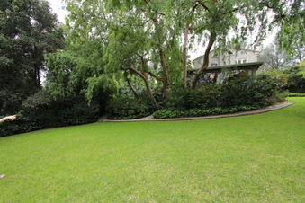 Enlarge photo 38