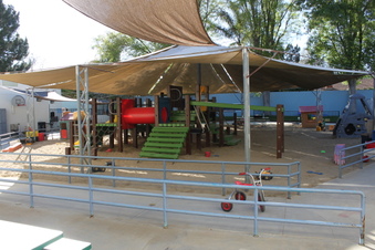 Enlarge photo 53