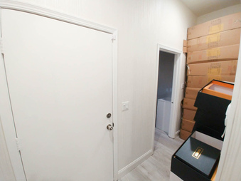 Enlarge photo 21