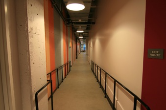 Enlarge photo 19