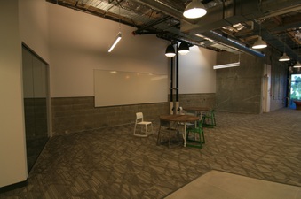 Enlarge photo 23