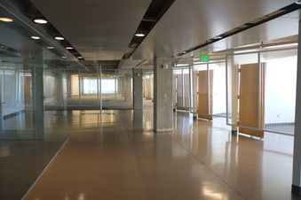 Enlarge photo 47