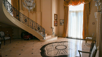 Enlarge photo 17
