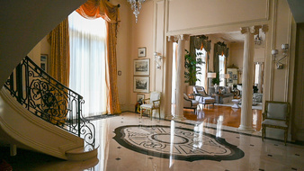 Enlarge photo 19