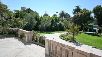 Enlarge photo 13