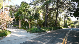Enlarge photo 2