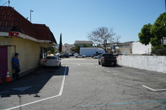 Enlarge photo 23