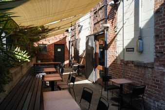Enlarge photo 33