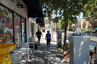 Enlarge photo 35