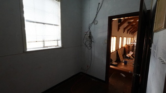 Enlarge photo 33