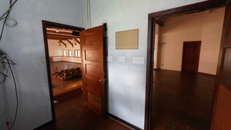 Enlarge photo 34