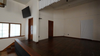 Enlarge photo 44