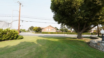 Enlarge photo 79