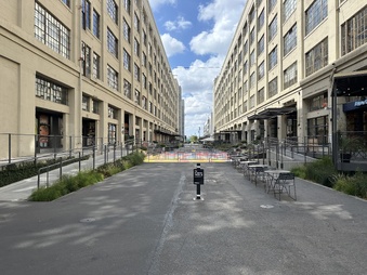 Enlarge photo 14