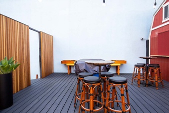 Enlarge photo 47