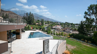 Enlarge photo 17