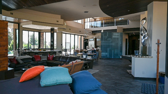Enlarge photo 22