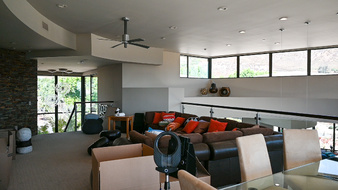 Enlarge photo 35