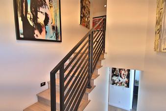 Enlarge photo 25