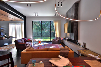 Enlarge photo 24