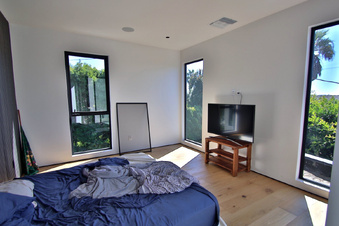 Enlarge photo 41