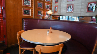 Enlarge photo 10