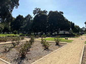 Enlarge photo 26